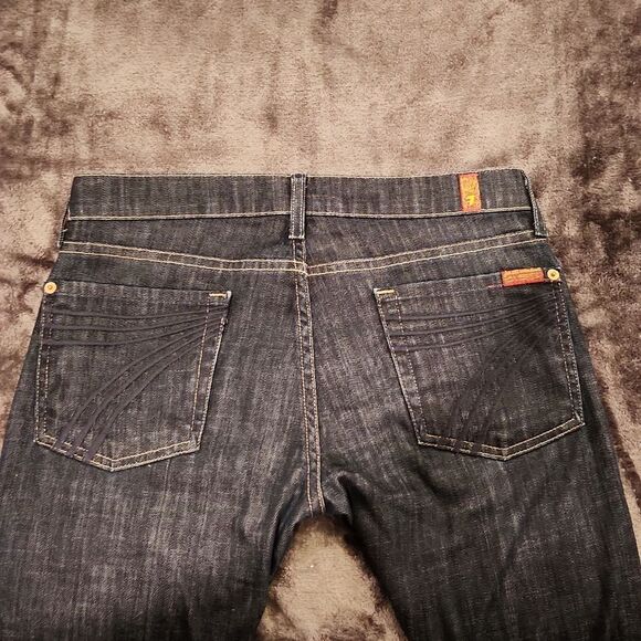 Dark wash 7 for all mankind Dojo crops size 27! - Picture 10 of 11